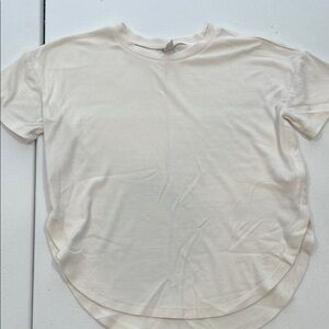 Old Navy Cream Relaxed Short Sleeve Tee